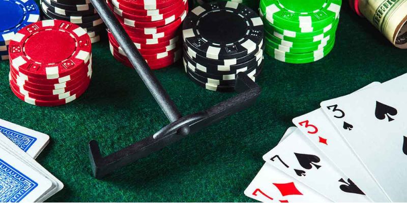 Những điều bạn cần biết về game bài Poker 500Ae